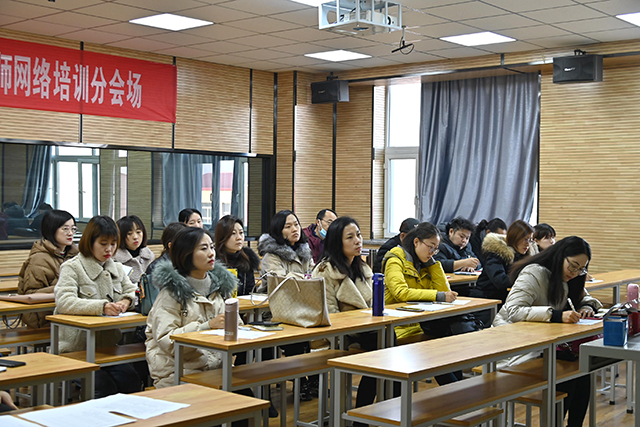 运用启发式教学 引导学生积极思考——记本学期第十一次优秀青年教师示范课活动