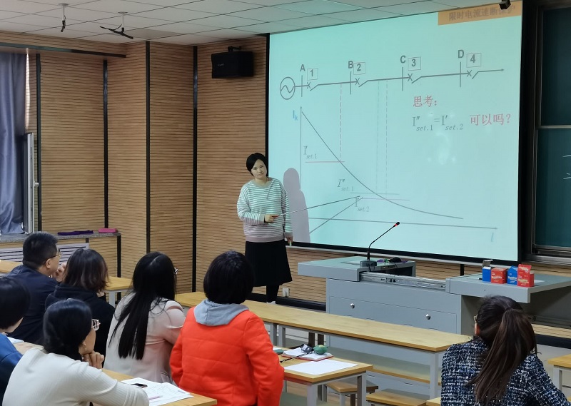 巧用思维引导 提升教学质量——记本学期第二次优秀青年教师示范课活动